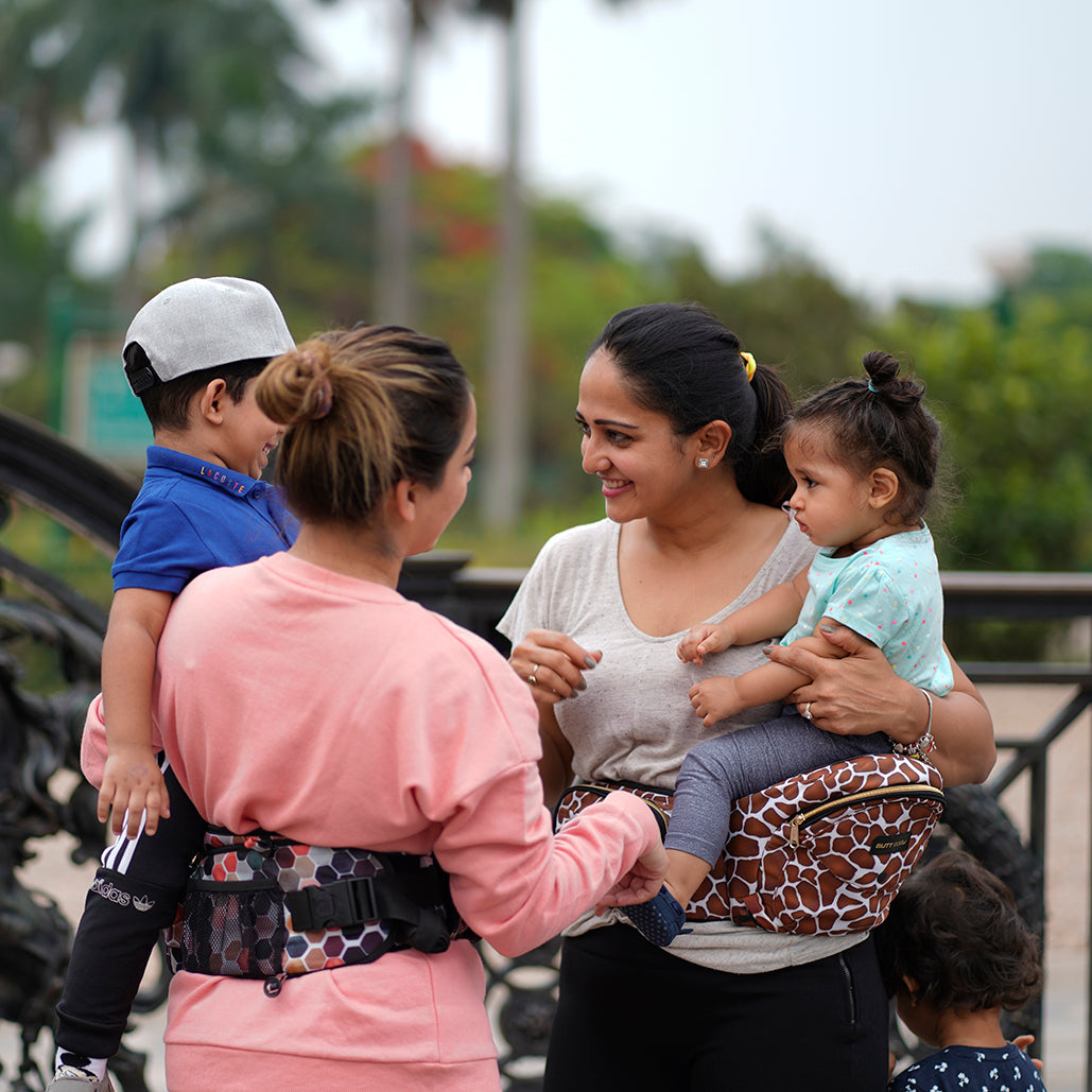 Giraffe Baby Carriers with Hip Seat