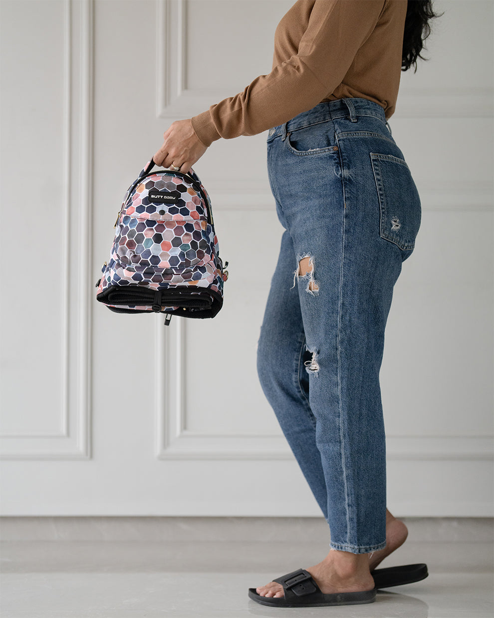 Honeycomb Baby Carrier with Hip Seat