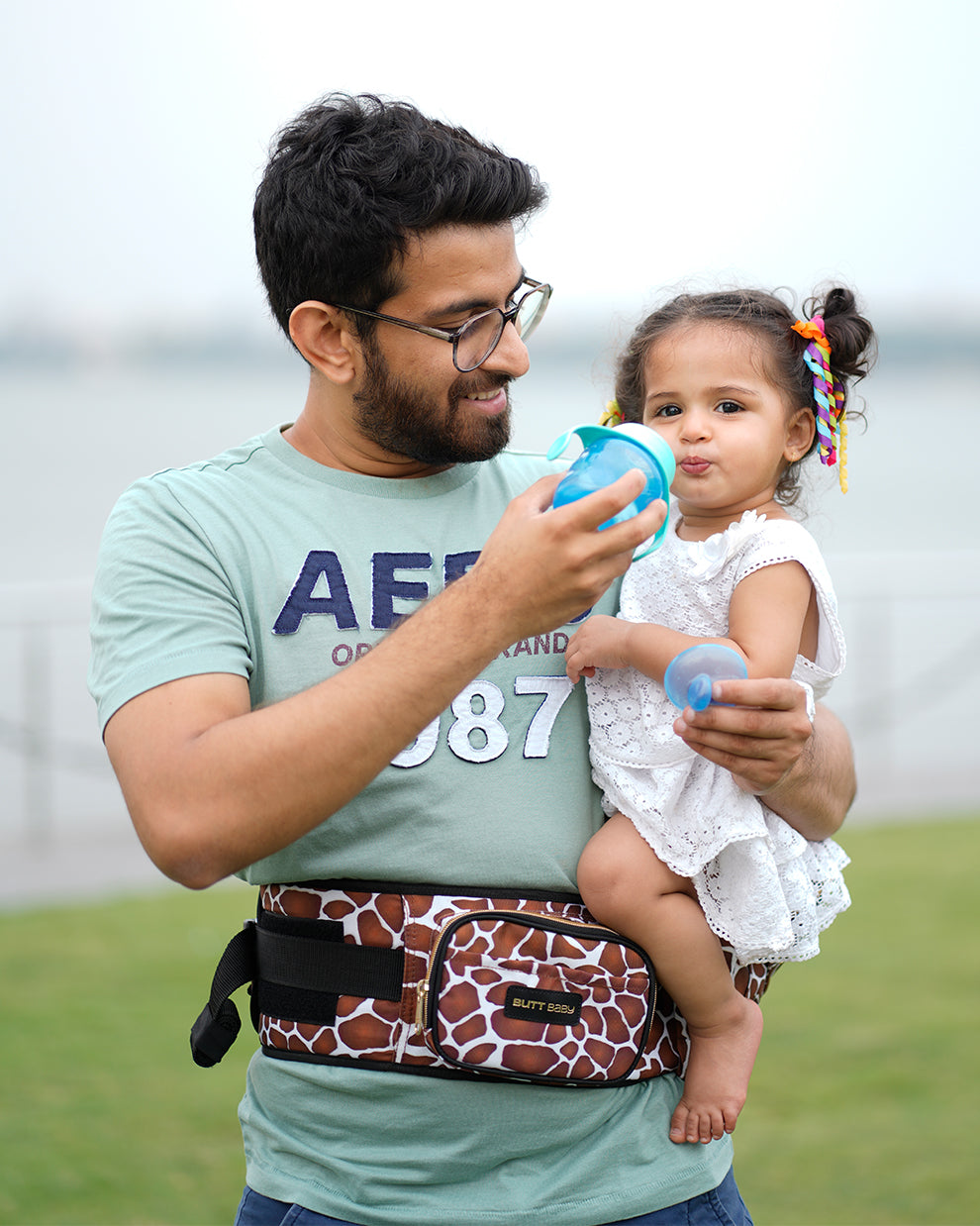 Giraffe Baby Carriers with Hip Seat