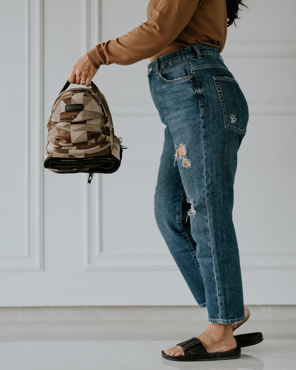 Luxury Brown Sand Baby Carrier with Hip Seat