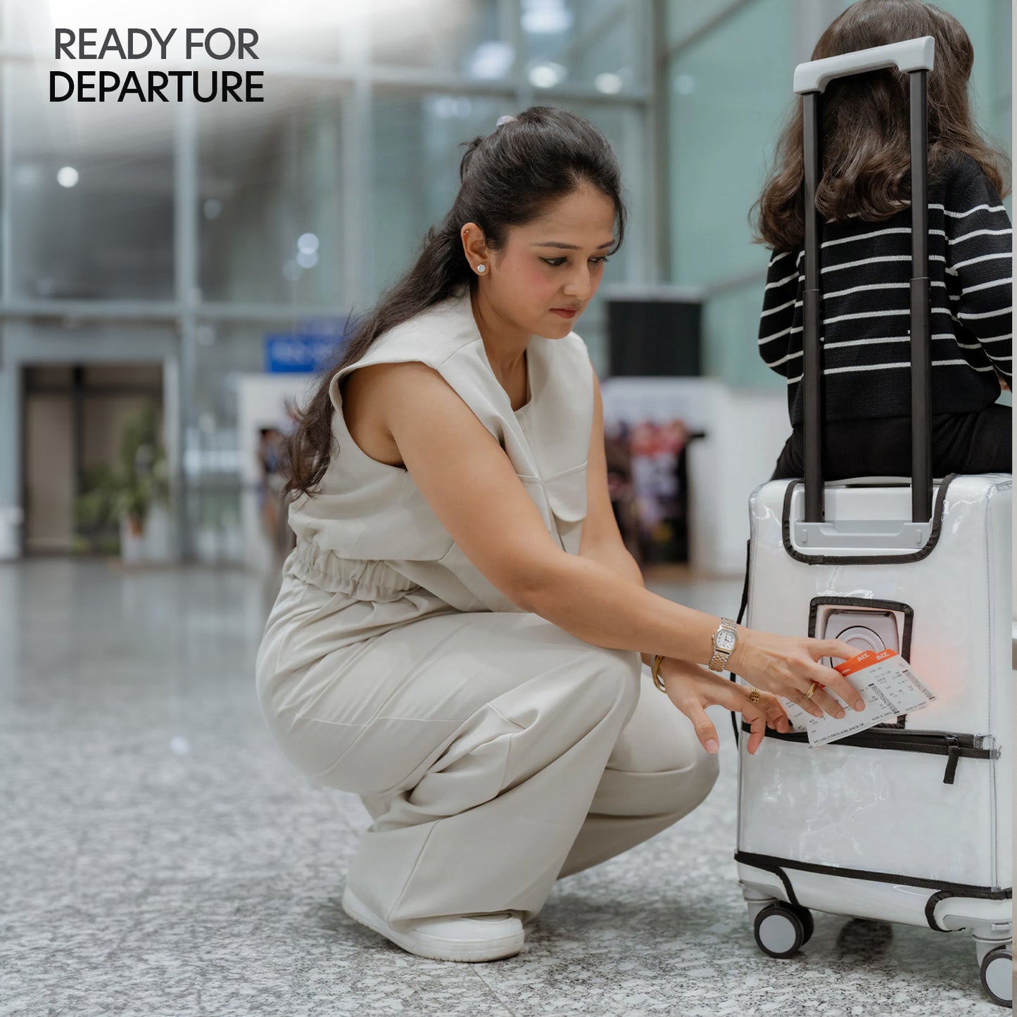 Frost White Cabin Luggage Carrier