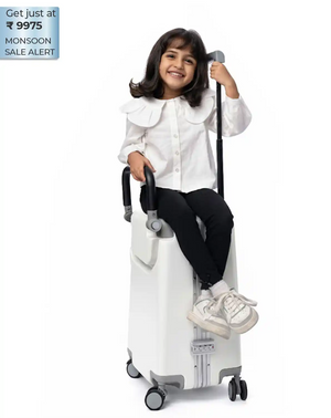 Kids Ride-On Suitcase | Frost White | Butt Baby Sit & Go®